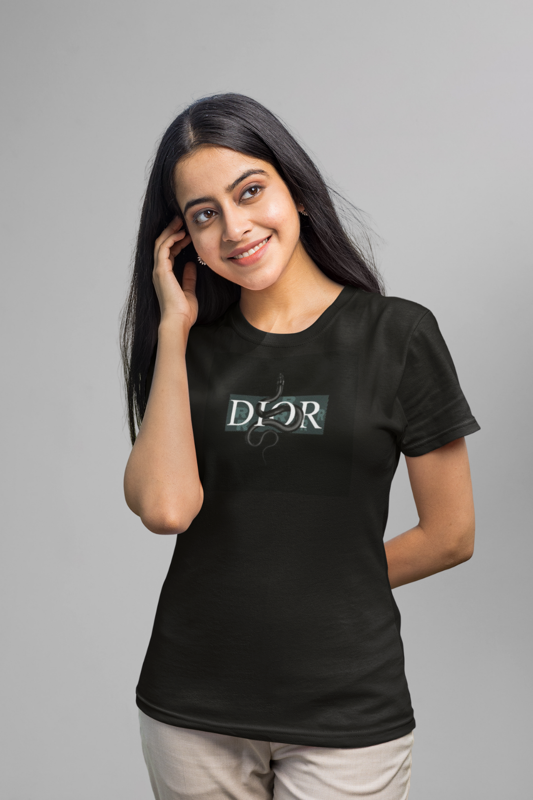 Graphic Black Basic T-shirt 015